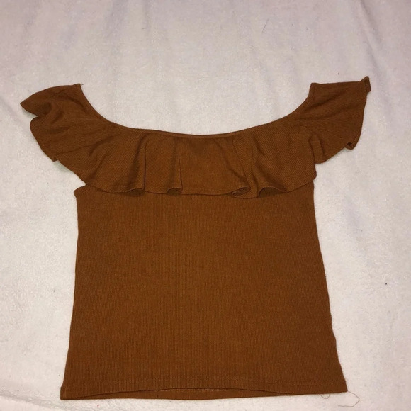 FOREVER21 off the shoulder‎ top - Picture 1 of 4